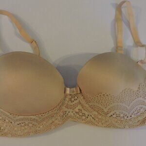 32 B Auden Underwire two hook padded nude bra